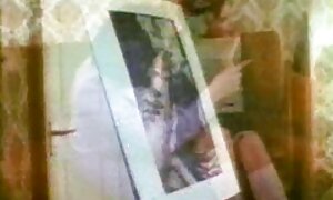 लाल बालों वाली लड़की बाथरूम इंडियन सेक्सी मूवी में हस्तमैथुन