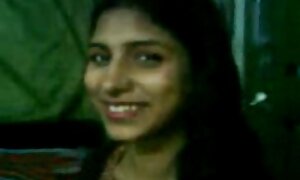 बिस्तर पर पड़ोसी के साथ श्यामला भावुक फिल्मी हीरोइन की सेक्सी मूवी कमबख्त