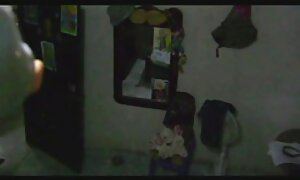 मोज़ा में लड़कियों प्रकृति की पृष्ठभूमि में कैटरीना कैफ की बीएफ सेक्सी मूवी उनके आचरण दिखाने