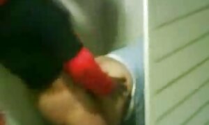 कास्टिंग सेक्सी फिल्म फुल एचडी फिल्म के दौरान सड़क पर एक समूह सेक्स कर रही युवा लड़कियों